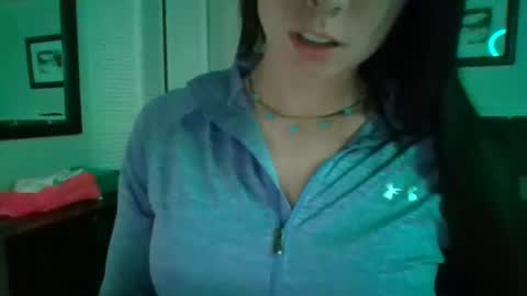 queenbee6269 online show from 10, 12, 2024