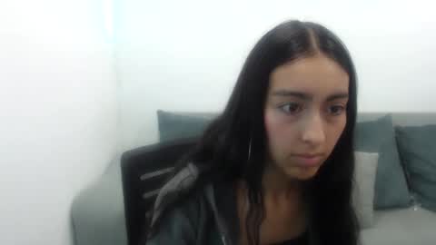 Snapshot of queenbyte_18 chatting on 28, 10, 2025 queenbyte_18 online show from 28, 10, 2025