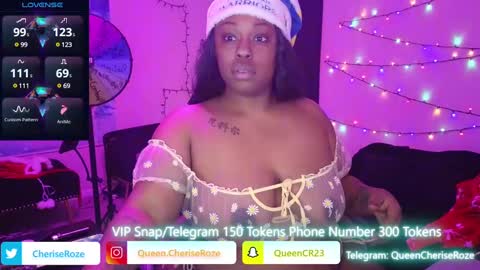 Snapshot of queencroze chatting on 24, 12, 2024 Queen Cherise Roze online show from 24, 12, 2024