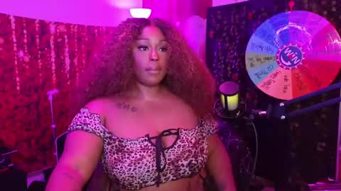 Queen Cherise Roze online show from 17, 6, 2026