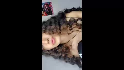 Snapshot of queenjenn__ chatting on 19, 5, 2026 QUEENJEENN online show from 19, 5, 2026