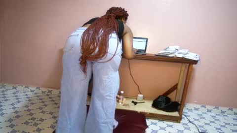 Nina online show from 26, 2, 2025