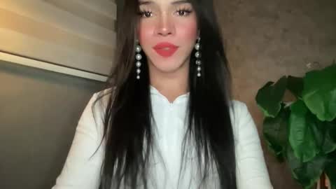 QUEEN online show from 8, 3, 2026