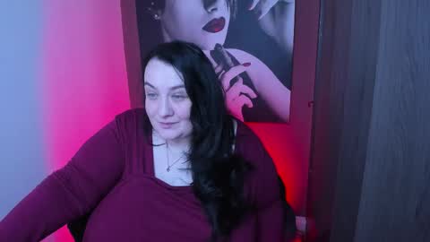 Snapshot of queenofhaze chatting on 15, 12, 2025 you may simply address Me with Your Grace online show from 15, 12, 2025