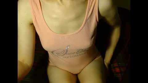 Snapshot of queenoftenderness chatting on 29, 1, 2025 queenoftenderness online show from 29, 1, 2025