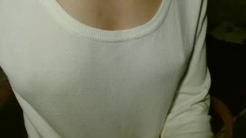 queenoftenderness online show from 15, 4, 2026