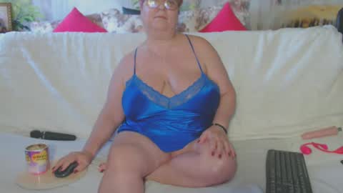 Snapshot of queenpammy chatting on 28, 1, 2025 QueenPammy online show from 28, 1, 2025