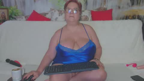 Snapshot of queenpammy chatting on 3, 2, 2025 QueenPammy online show from 3, 2, 2025