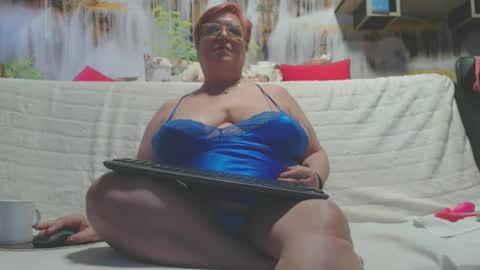 Snapshot of queenpammy chatting on 7, 2, 2025 QueenPammy online show from 7, 2, 2025