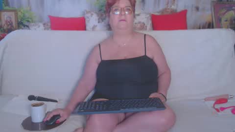 Snapshot of queenpammy chatting on 16, 2, 2025 QueenPammy online show from 16, 2, 2025