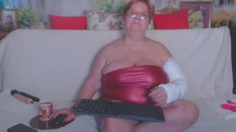 Snapshot of queenpammy chatting on 23, 2, 2025 QueenPammy online show from 23, 2, 2025
