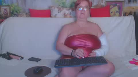 Snapshot of queenpammy chatting on 23, 2, 2025 QueenPammy online show from 23, 2, 2025