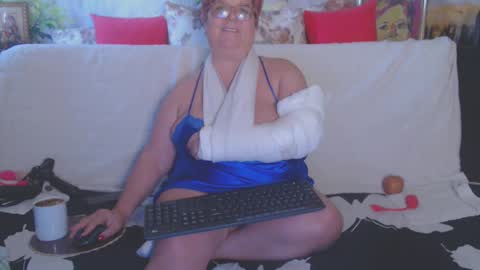 Snapshot of queenpammy chatting on 4, 3, 2025 QueenPammy online show from 4, 3, 2025