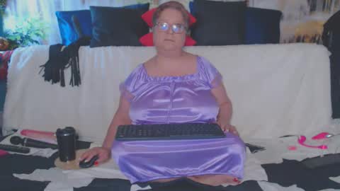 QueenPammy online show from 16, 4, 2026