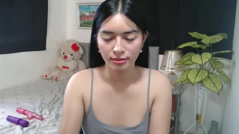 QueenPinay69 online show from 14, 10, 2025
