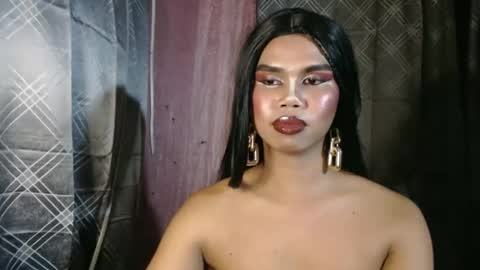 Snapshot of queenpinayebony_xx chatting on 14, 5, 2026 queenpinayebony_xx online show from 14, 5, 2026