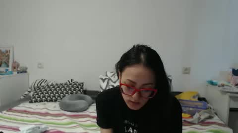 Snapshot of queensofiaqueen chatting on 5, 4, 2026 queensofiaqueen online show from 5, 4, 2026