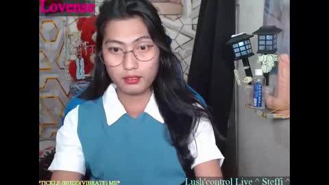 Snapshot of queensteffi chatting on 5, 6, 2026 queensteffi online show from 5, 6, 2026
