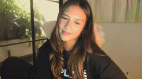 Snapshot of queenv66 chatting on 2, 2, 2026 Val - online show from 2, 2, 2026