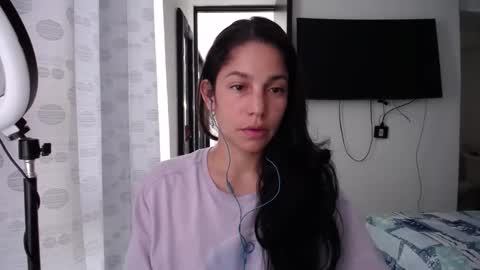 Paola online show from 6, 1, 2025