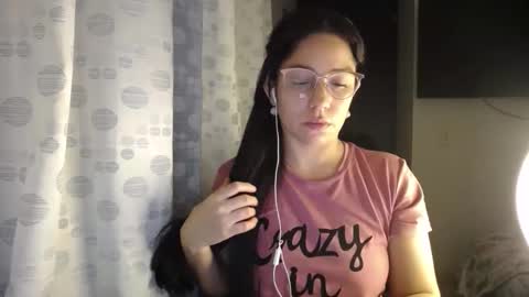 Snapshot of queenvictoria2023 chatting on 21, 5, 2026 Paola online show from 21, 5, 2026
