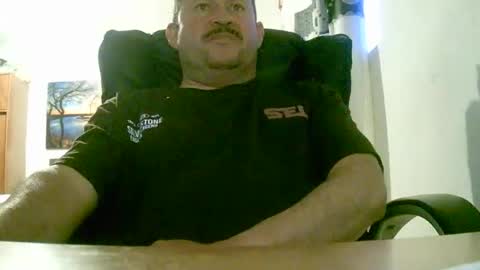 Snapshot of querubinrebelde chatting on 19, 10, 2025 Don Ramon online show from 19, 10, 2025