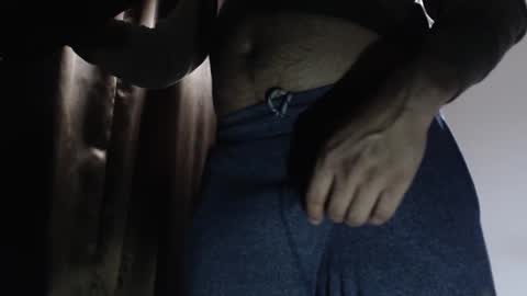 Snapshot of quickienerd chatting on 12, 1, 2025 oilypanda online show from 12, 1, 2025