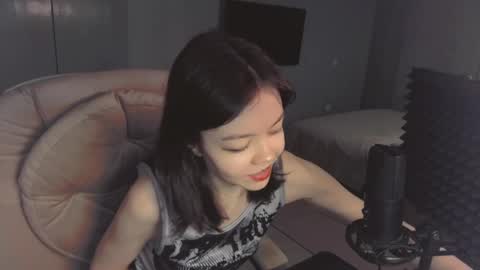 quietluxury online show from 8, 4, 2026