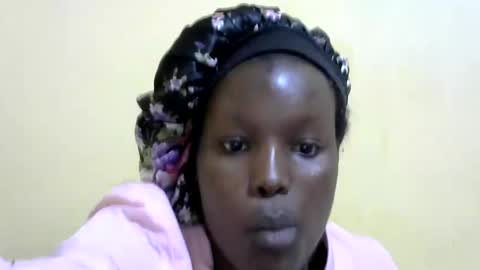 Snapshot of quincy_joy11 chatting on 13, 12, 2024 quincy joy11 online show from 13, 12, 2024