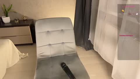 Snapshot of quintessencel chatting on 8, 2, 2025 Next stream December 1 FANSLY Loxrye online show from 8, 2, 2025