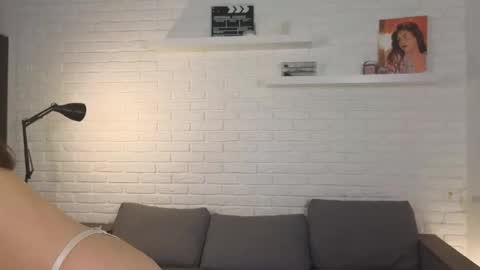 Snapshot of qwelbi chatting on 19, 4, 2026 kiri online show from 19, 4, 2026