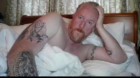 Snapshot of r_o_h_a_n chatting on 16, 9, 2025 r_o_h_a_n online show from 16, 9, 2025