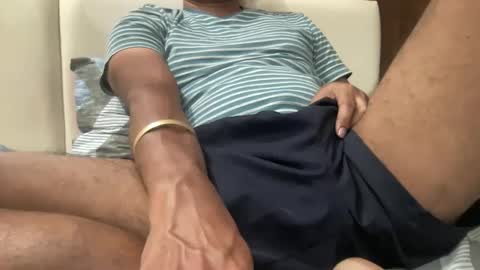 Snapshot of raamprabhu chatting on 2, 1, 2025 raamprabhu online show from 2, 1, 2025