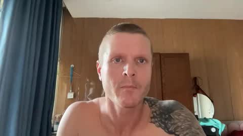 rabbit_eyes69 online show from 12, 11, 2025