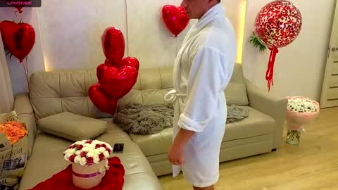 Snapshot of rabbits_couple chatting on 5, 2, 2025 Jess John online show from 5, 2, 2025