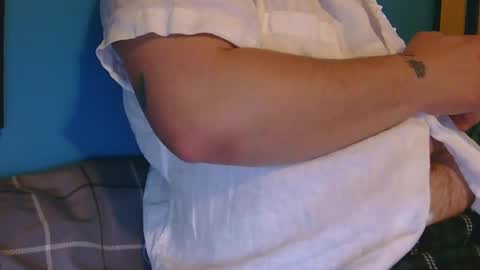 Snapshot of raccoonking01 chatting on 16, 10, 2025 Den online show from 16, 10, 2025