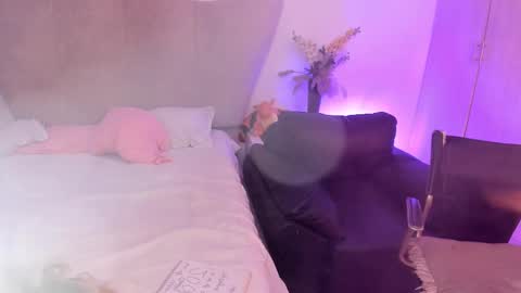 Snapshot of rachaeldeckard chatting on 16, 11, 2025 natalia - online show from 16, 11, 2025