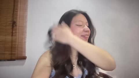 rachel james   online show from 14, 11, 2025