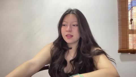 rachel james   online show from 16, 11, 2025