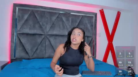 Snapshot of rachell_grey_ chatting on 5, 10, 2025 Rachel online show from 5, 10, 2025