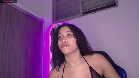 Snapshot of rachell_grey_ chatting on 12, 11, 2025 Rachel online show from 12, 11, 2025