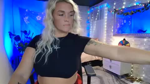 Snapshot of rachellegaze88 chatting on 14, 12, 2024 Rachelle Gaze online show from 14, 12, 2024