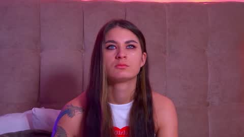 Snapshot of rachellsimpson chatting on 23, 1, 2025 RachellSimpson online show from 23, 1, 2025