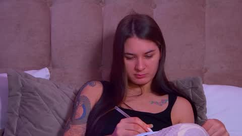 Snapshot of rachellsimpson chatting on 23, 1, 2025 RachellSimpson online show from 23, 1, 2025