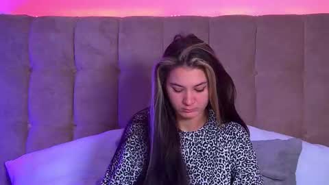 Snapshot of rachellsimpson chatting on 21, 2, 2025 RachellSimpson online show from 21, 2, 2025