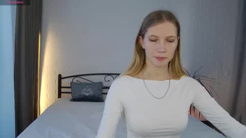 Snapshot of rachelwooods chatting on 11, 1, 2026 Rachel online show from 11, 1, 2026