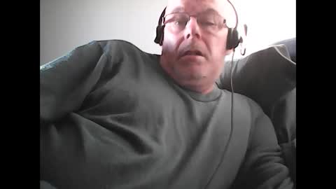 Snapshot of rader50 chatting on 8, 11, 2025 rader50 online show from 8, 11, 2025