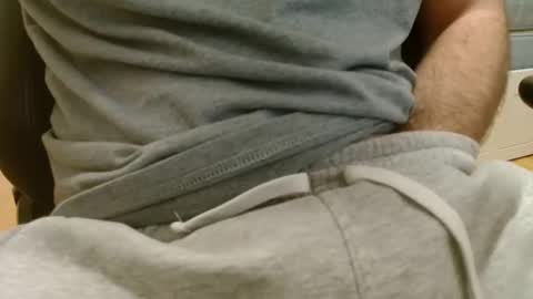 Snapshot of radrix chatting on 8, 1, 2025 radrix online show from 8, 1, 2025