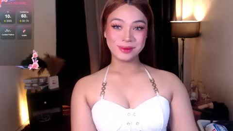 Snapshot of raeganclinton chatting on 31, 5, 2026 raeganclinton online show from 31, 5, 2026