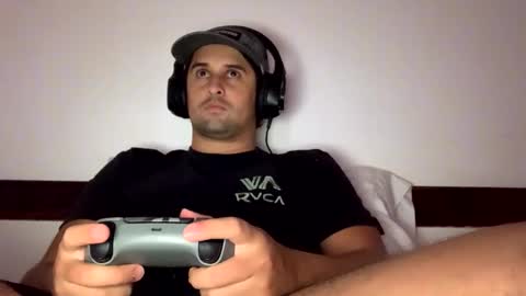 Snapshot of rafabuscub chatting on 9, 4, 2026 Rapha777 online show from 9, 4, 2026